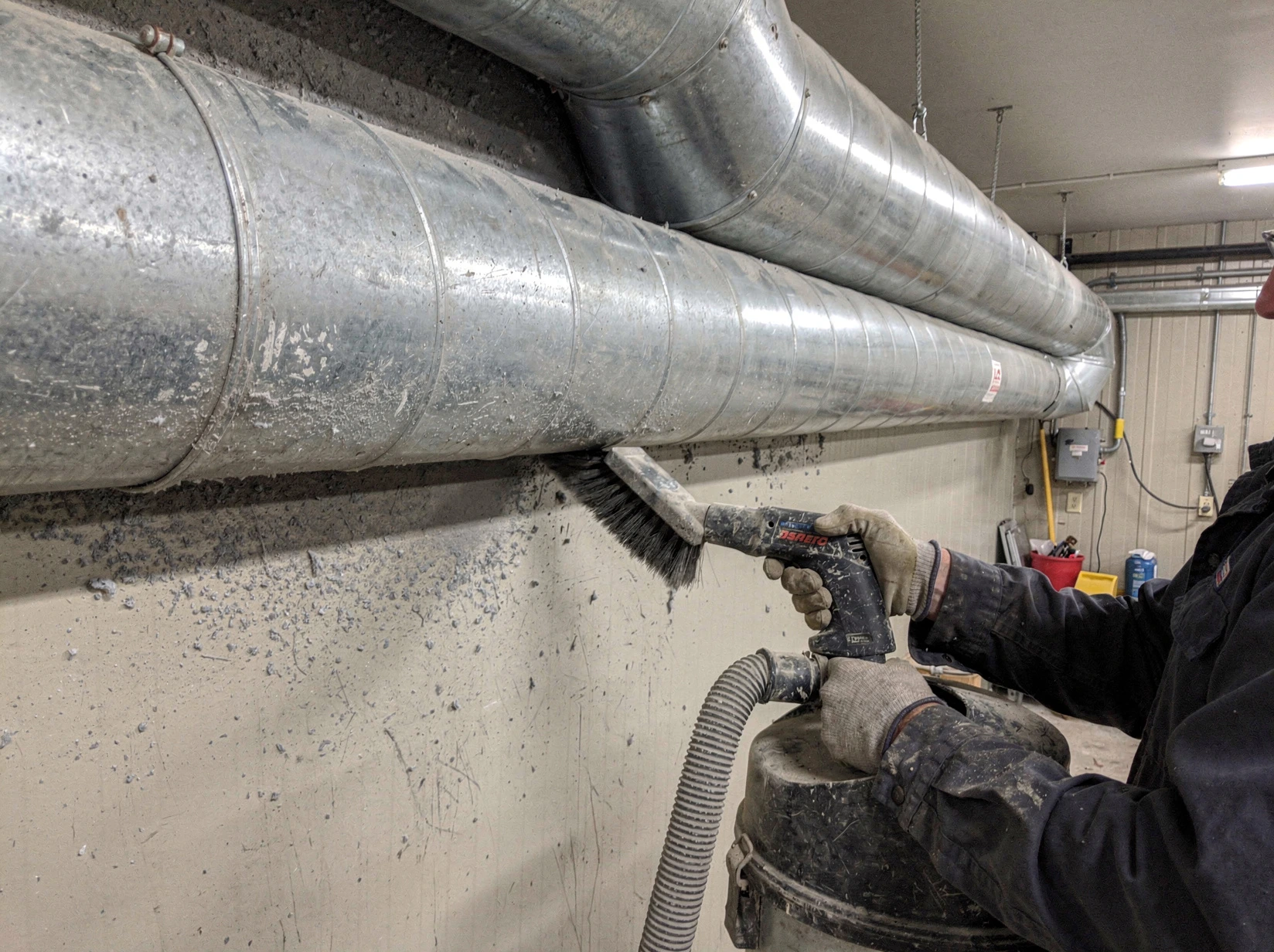 Industrial Vent Cleaning service in East Highland Park, VA